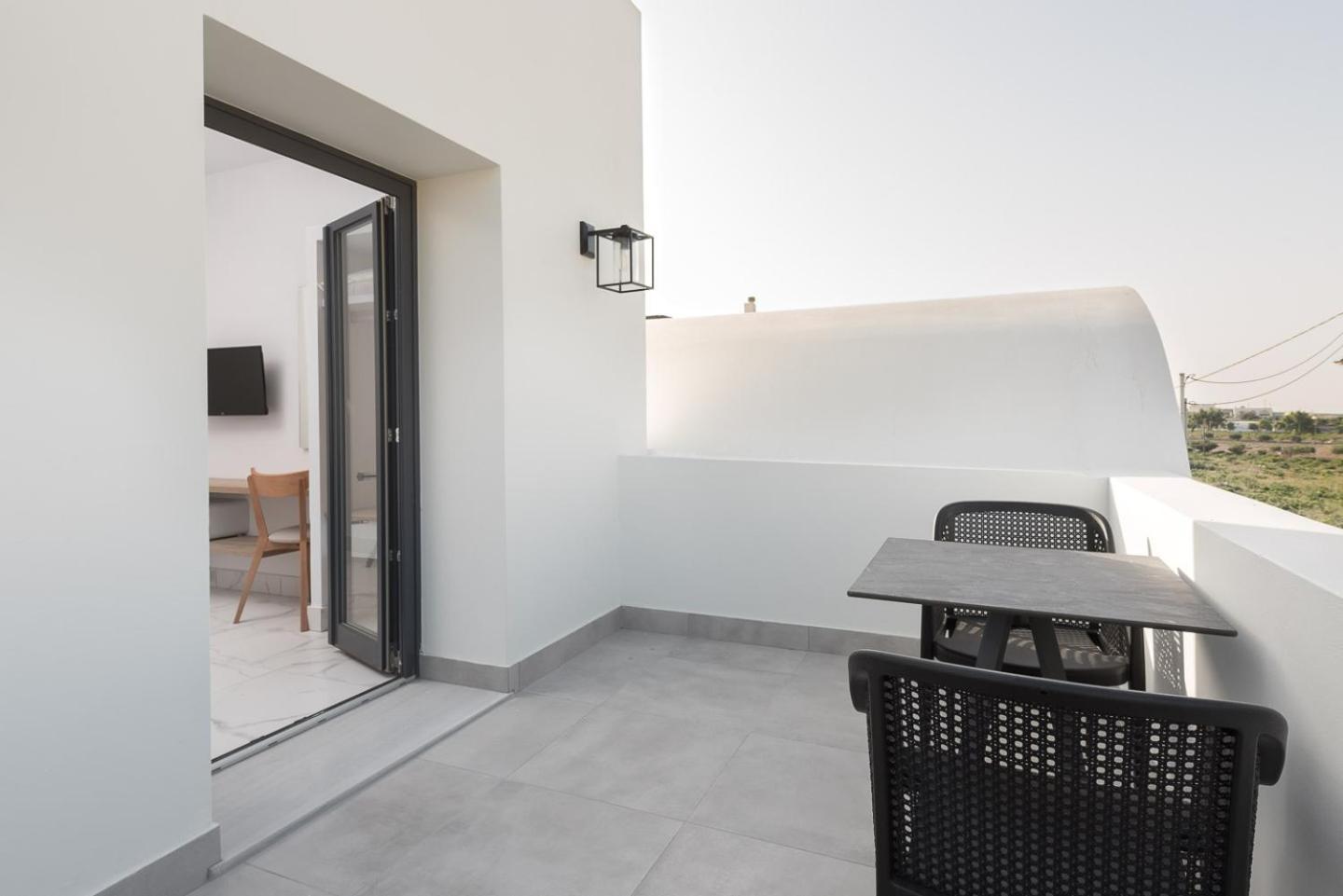 Karat Suites Vóthon Exterior foto