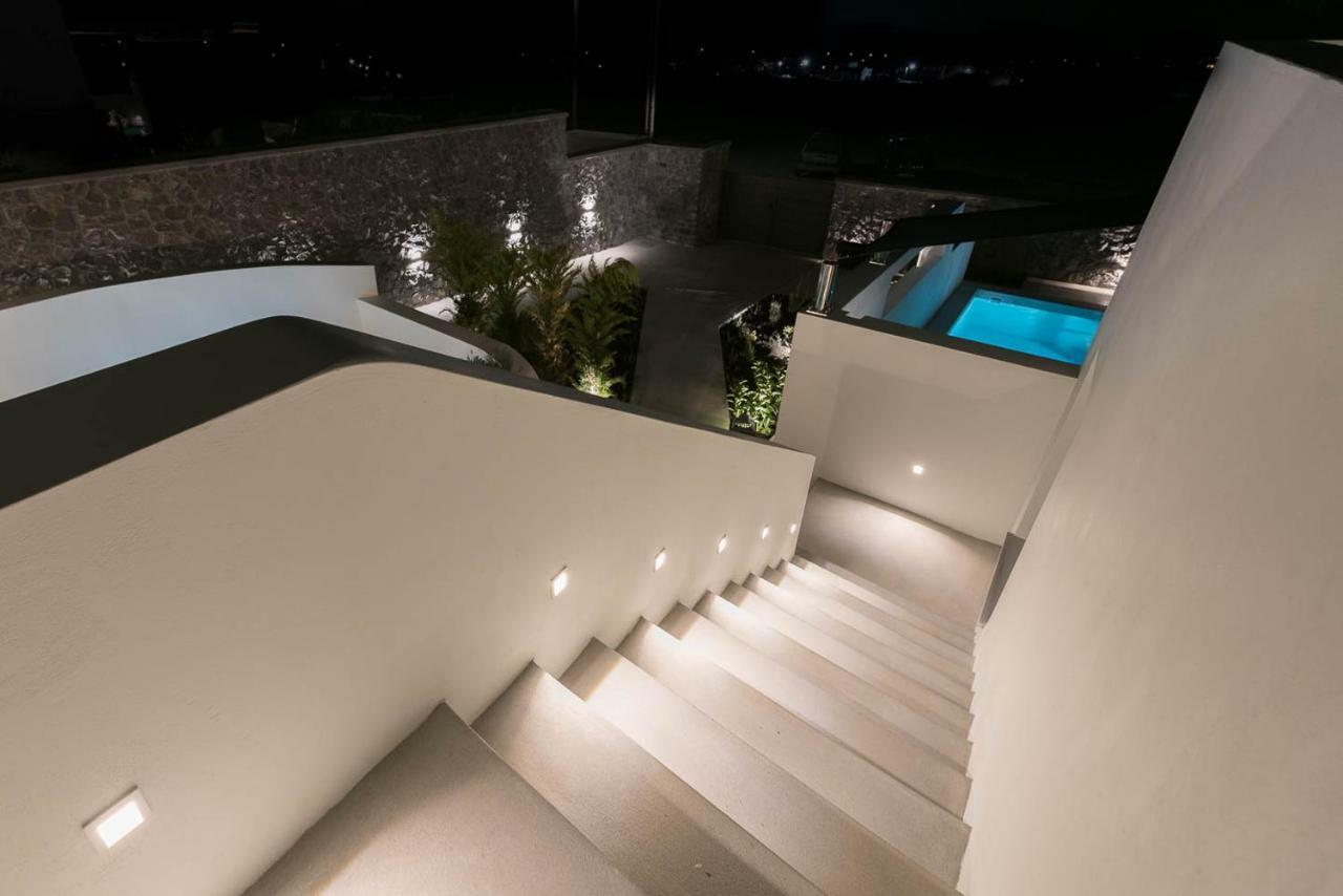 Karat Suites Vóthon Exterior foto